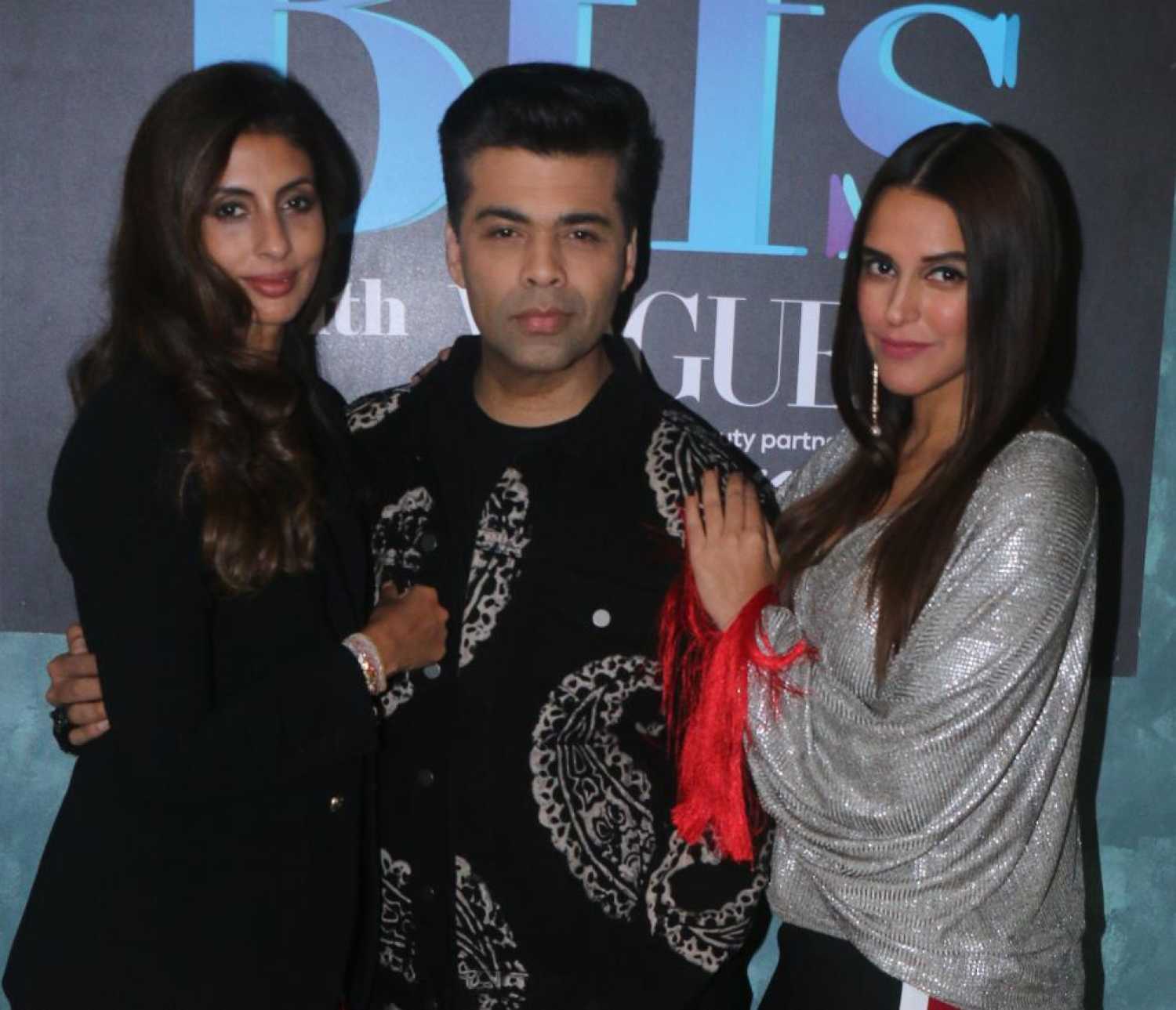 Karan Johar And Shweta Nanda Vogue Bffs Photos Pics 336026 Boldsky Gallery Boldsky Gallery