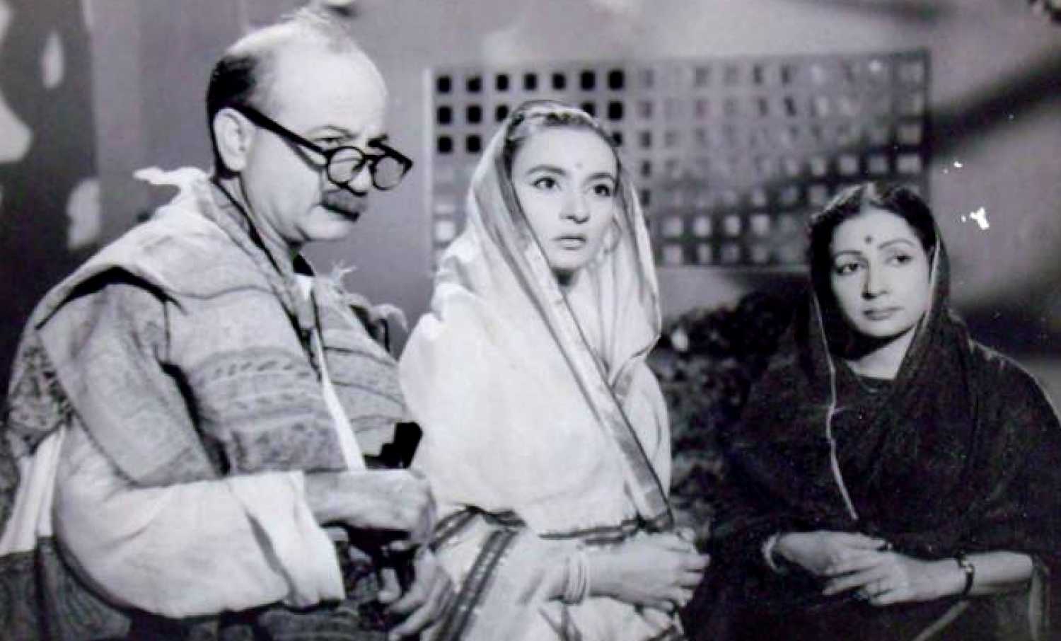 old film actress nadira nadira movies filmography biography and songs old film actress nadira nadira movies filmography biography and songs