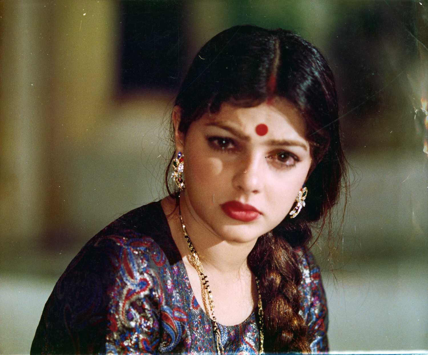 Andolan (1995) - Review, Star Cast, News, Photos  Cinestaan