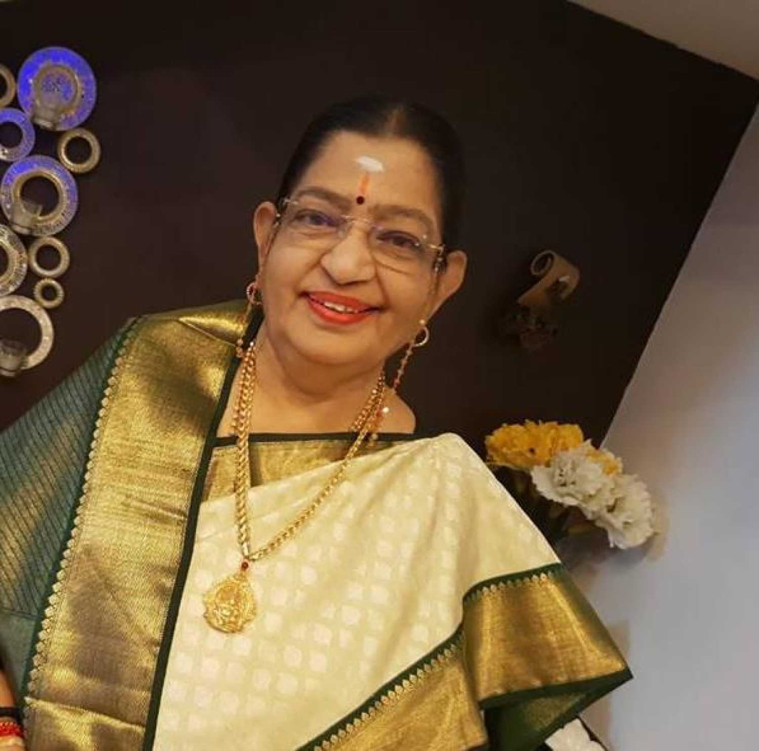 P. Susheela movies, filmography, biography and songs 