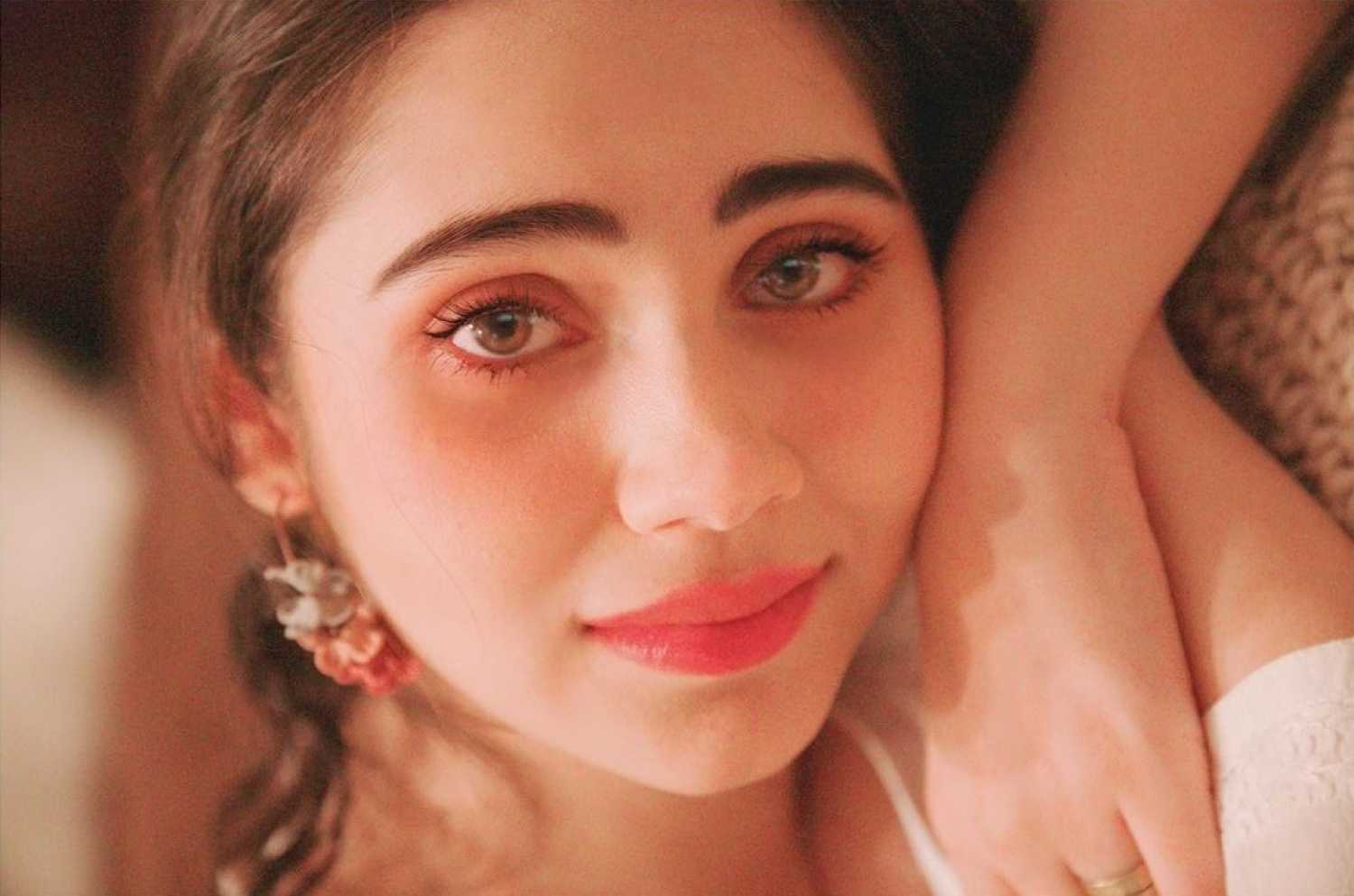 Zara Khan movies, filmography, biography and songs