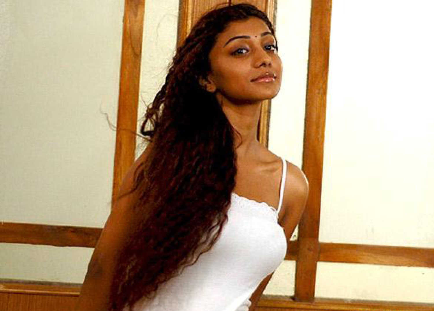 Deepal Shaw movies, filmography, biography and songs - Cinestaan.com