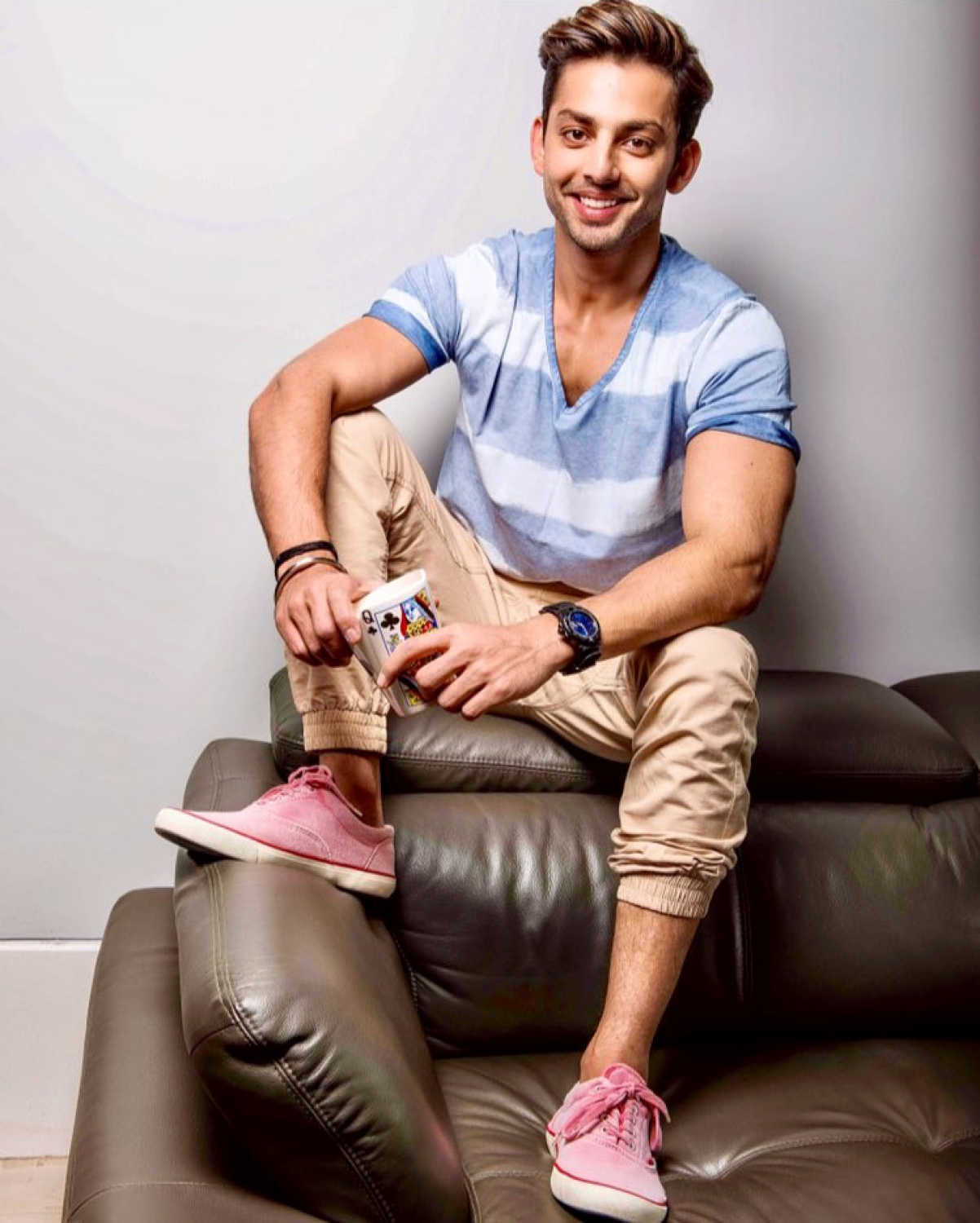 Himansh Kohli movies, filmography, biography and songs 