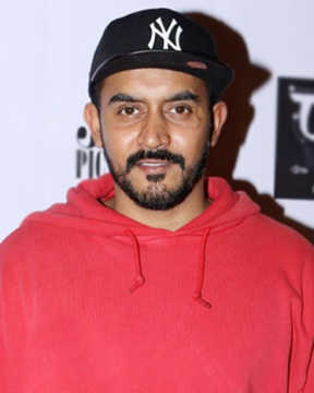 Shashank Khaitan photos and images - Cinestaan.com