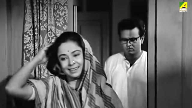 সারাজীবন 'কুচুটে মহিলা'র রোলেই অভিনয় করে গেলেন দুর্দান্ত অভিনেত্রী গীতা দে, টলিউড থেকে পেলেন না কোন সম্মান!চলে গেছিলেন অনেক দুঃখ নিয়ে 4 Rare to find an actress of her calibre: Madhabi Mukherjee remembers Gita Dey on her birth anniversary